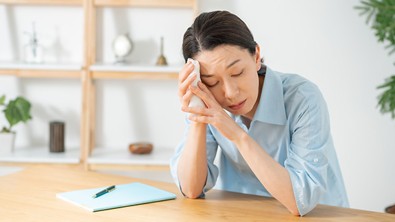 突然のほてり、その原因は「自律神経の誤作動」かもしれません。